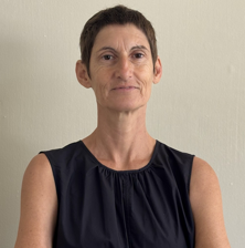 Mme Emmanuelle AIGLE